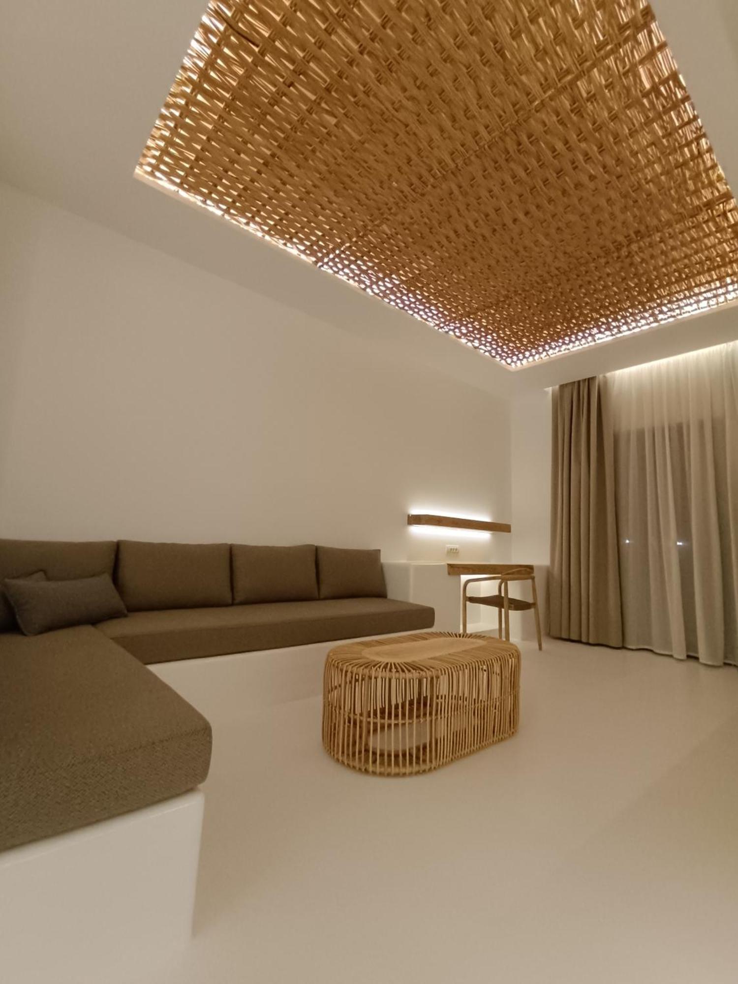 Yialos Ios Hotel エクステリア 写真