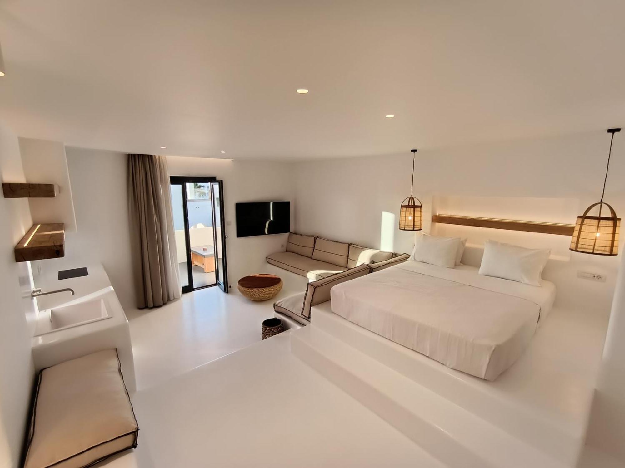 Yialos Ios Hotel エクステリア 写真